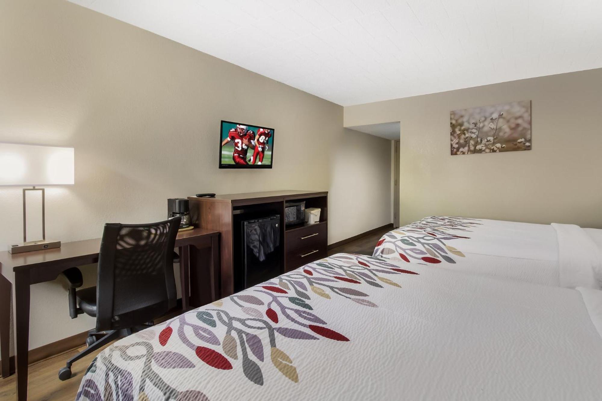 Red Roof Inn Нью-Стантон Экстерьер фото