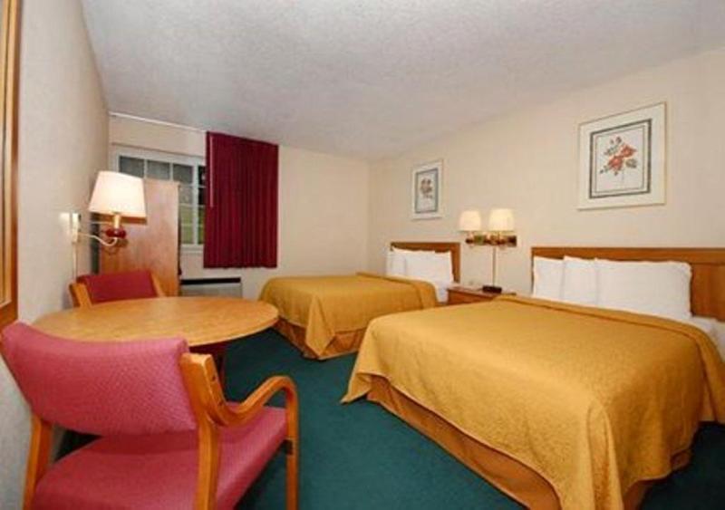 Red Roof Inn Нью-Стантон Экстерьер фото
